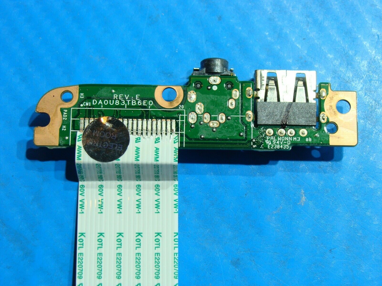 HP Notebook 15-f215dx 15.6