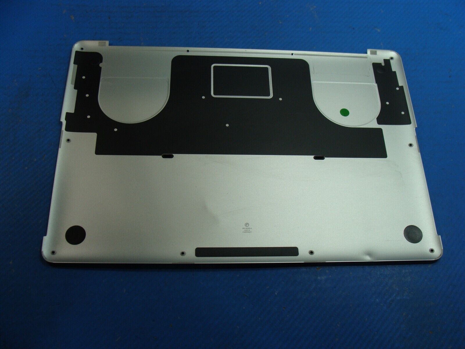 MacBook Pro A1398 15 Mid 2015 MJLQ2LL/A Bottom Case Silver 923-00544