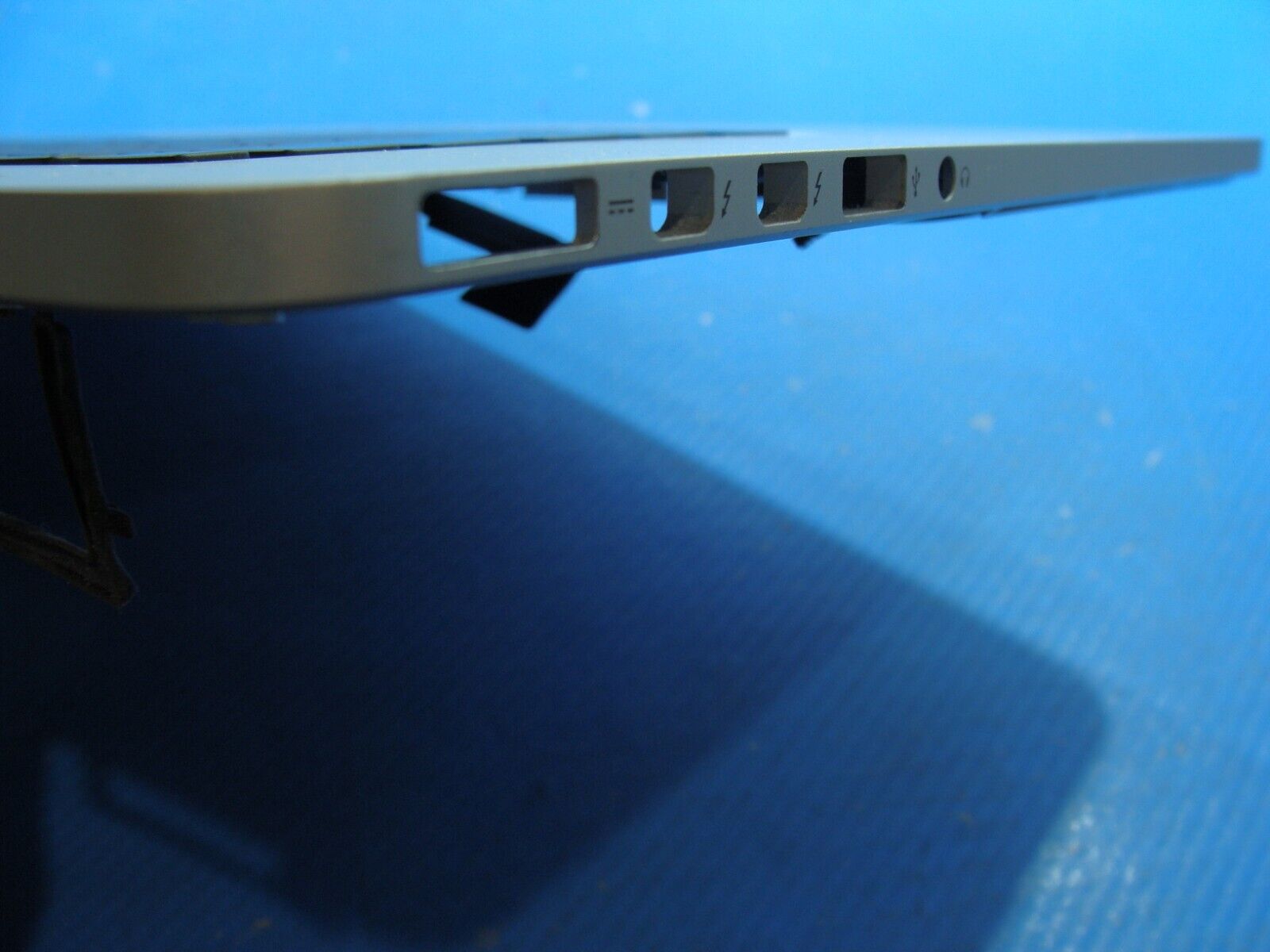 MacBook Pro A1398 2015 MJLQ2LL/A 15