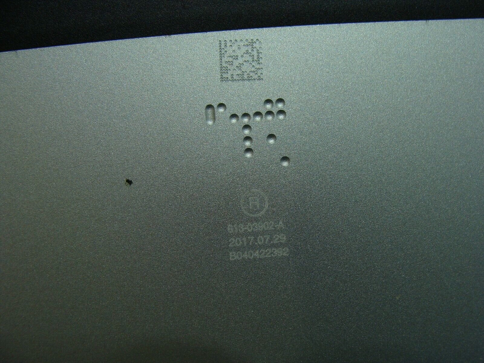 MacBook Pro A1707 15 Mid 2017 MPTU2LL/A Bottom Case Silver 923-01788