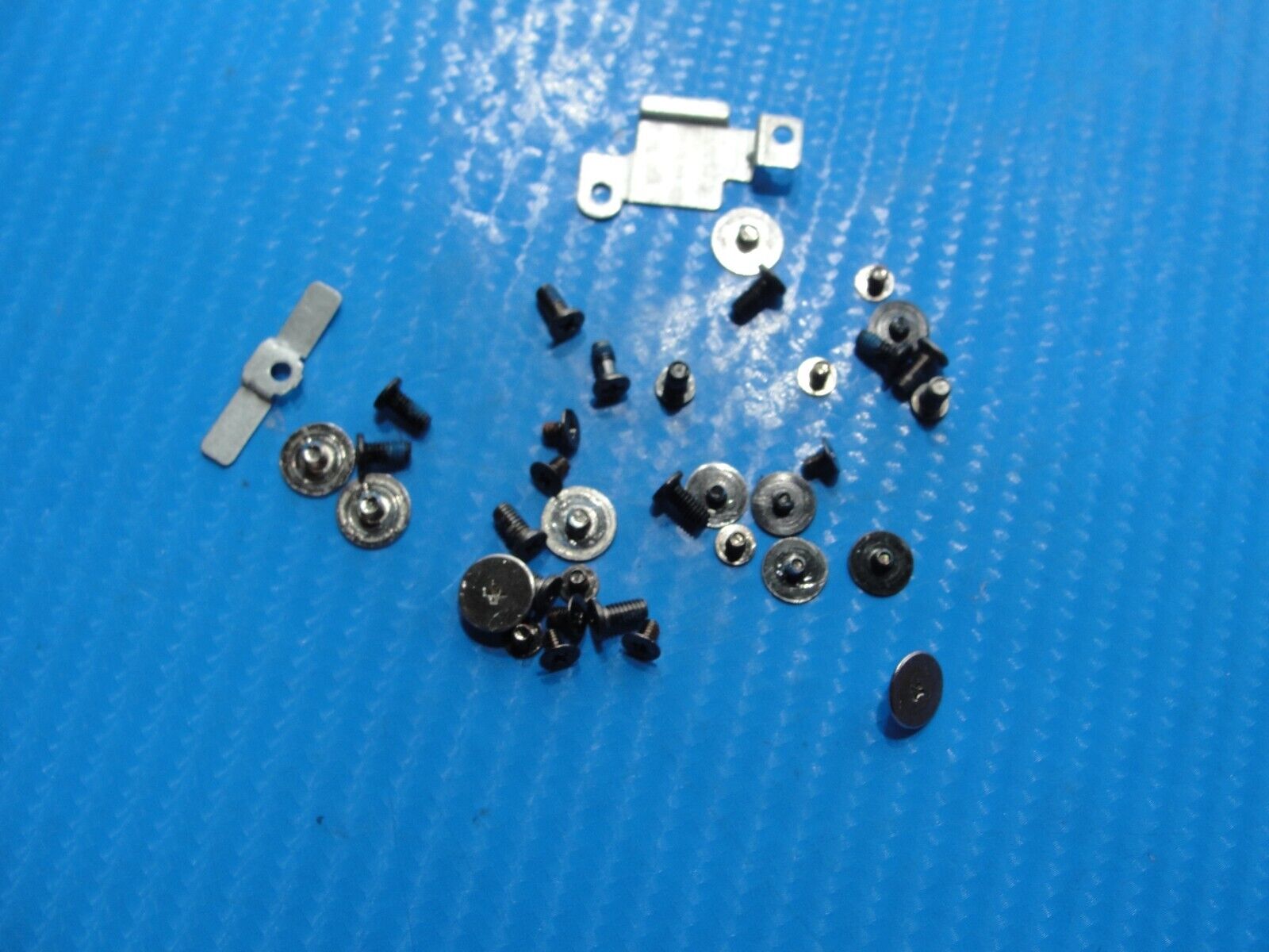 Dell Inspiron 13 7373 13.3