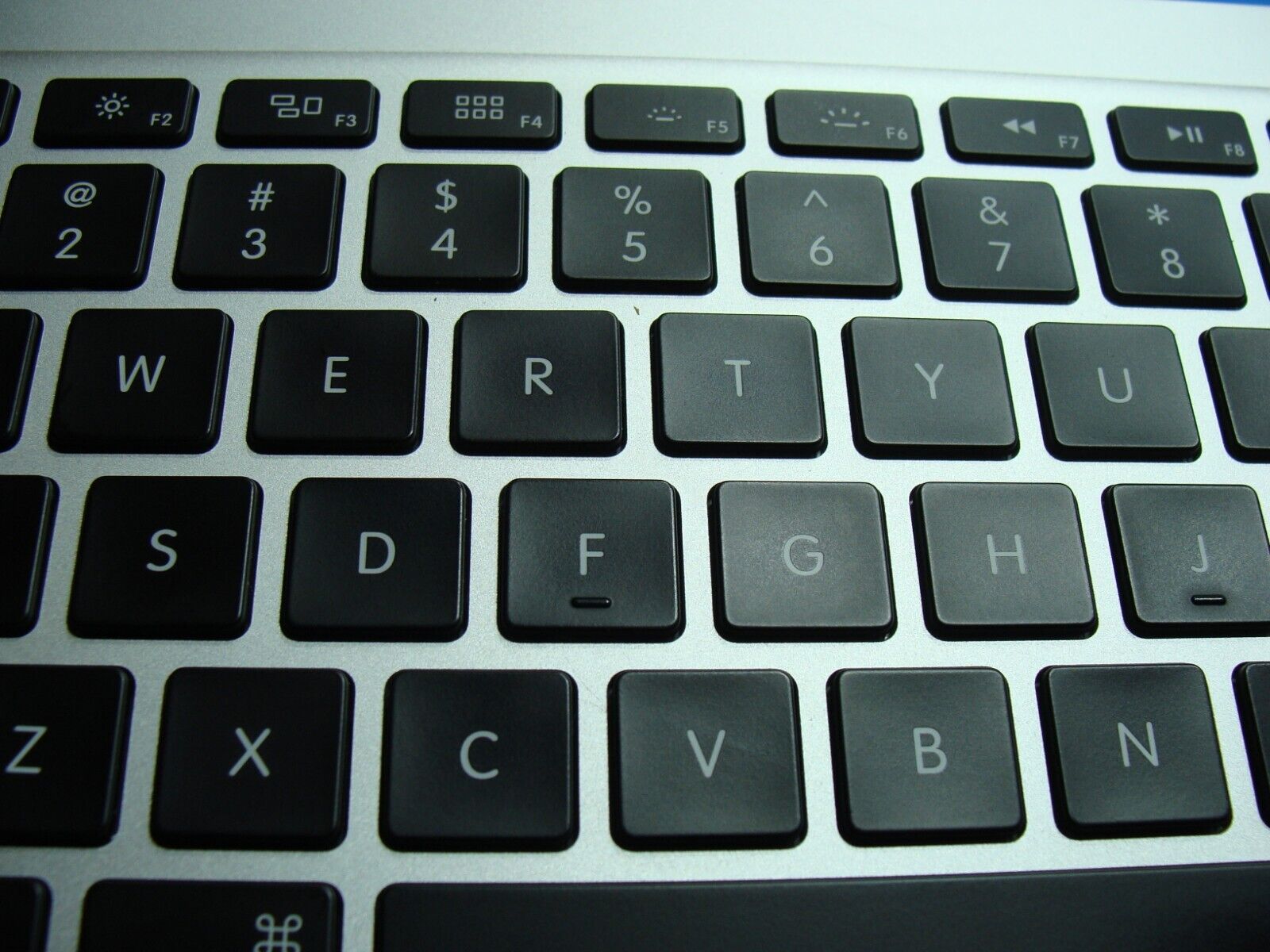 MacBook Pro A1398 15 2015 MJLQ2LL MJLT2LL Top Case w/Keyboard Silver 661-02536