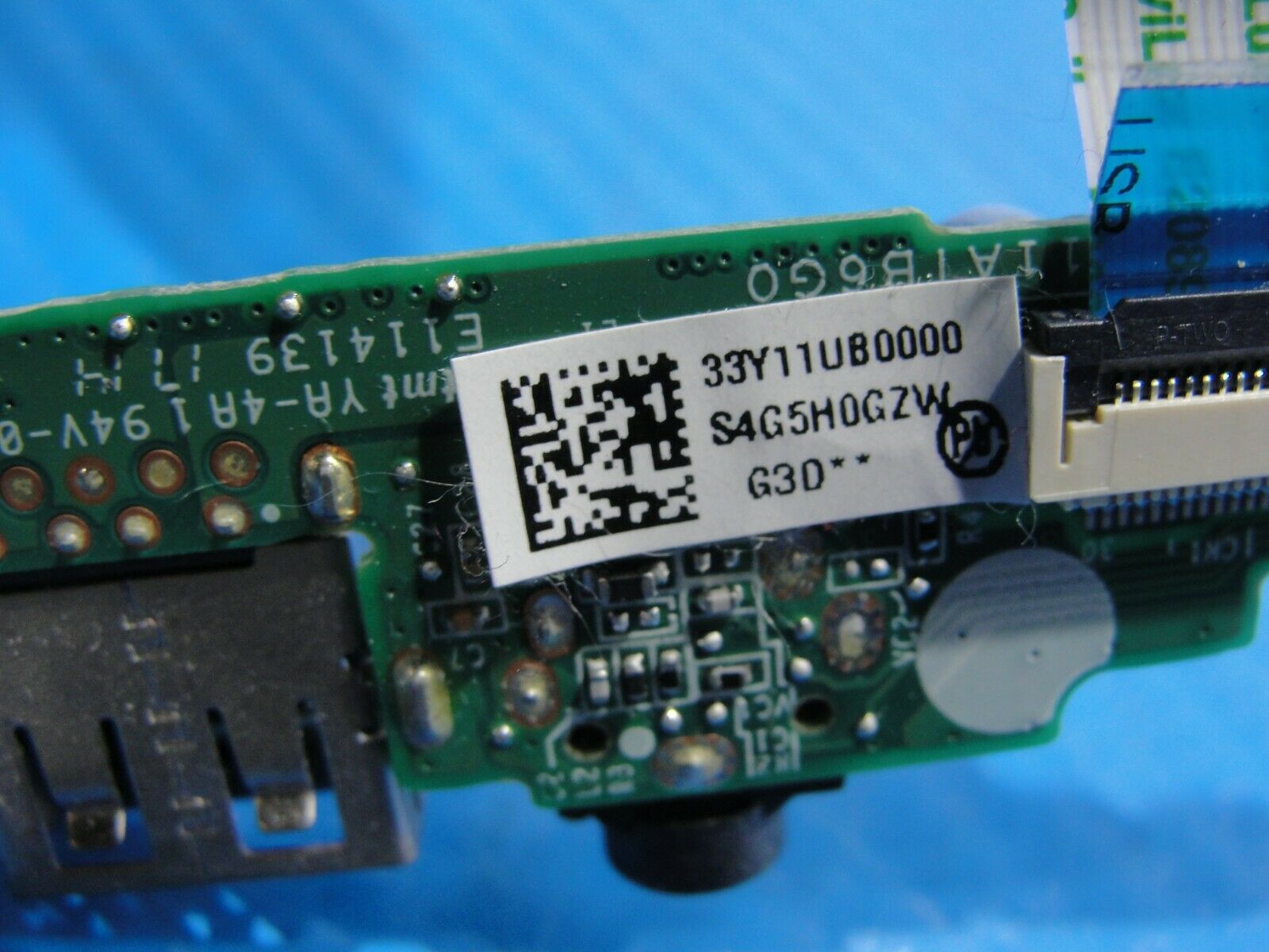 HP Pavilion 15-p029nr 15.6
