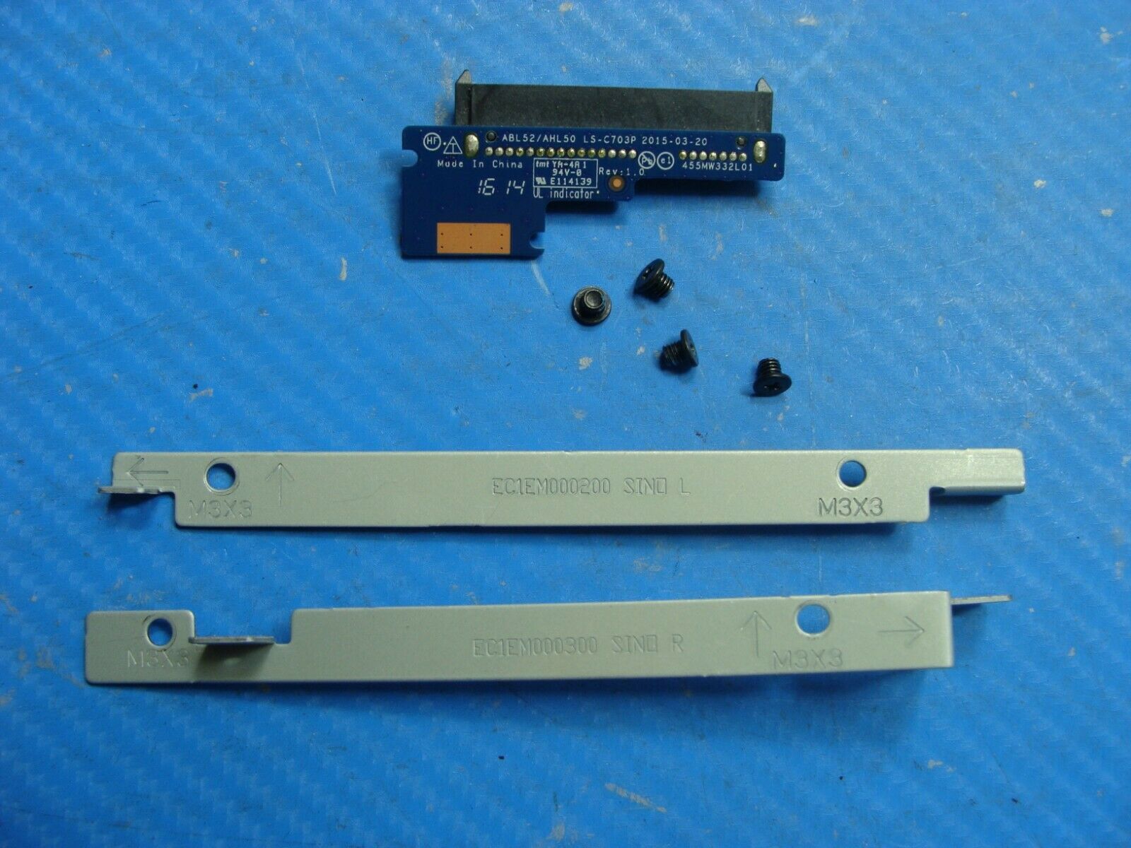 HP Notebook 15-ay013dx 15.6