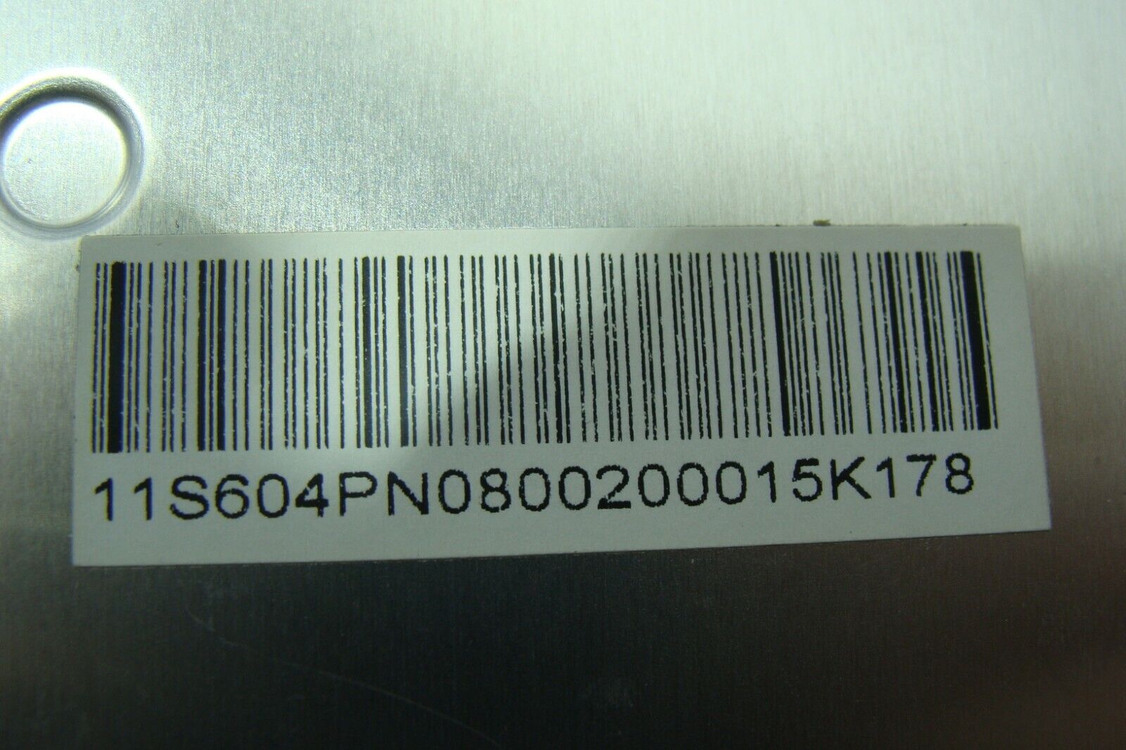 Lenovo B575 1450 15.6 Genuine Palmrest w/Touchpad 60.4PN08.002