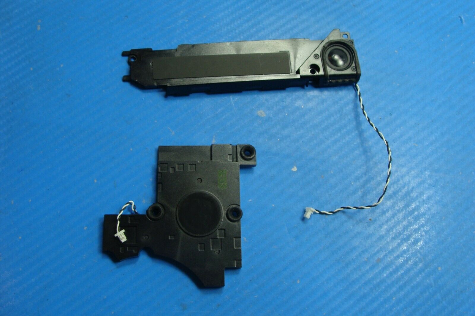 Samsung Series 7 NP700Z5A-S04US 15.6