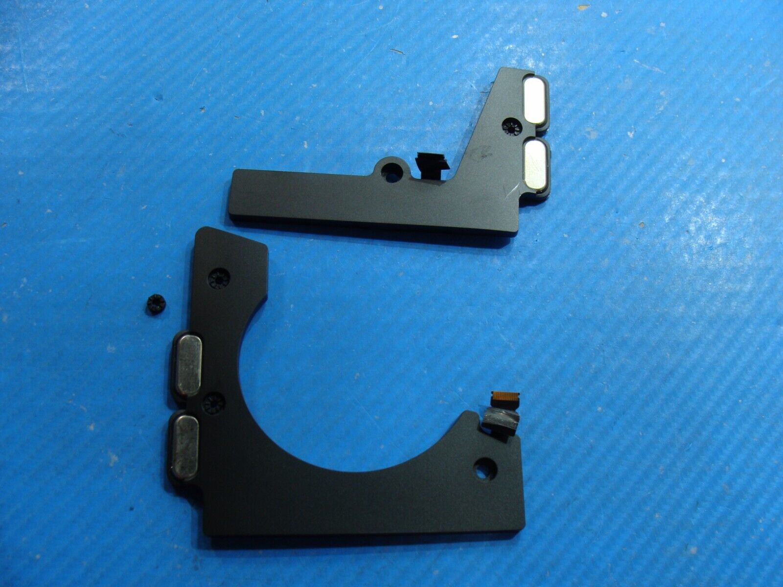 MacBook Pro A2338 13