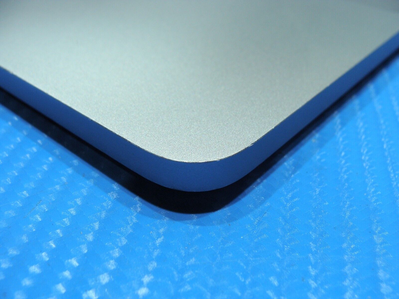 MacBook Pro A1989 13