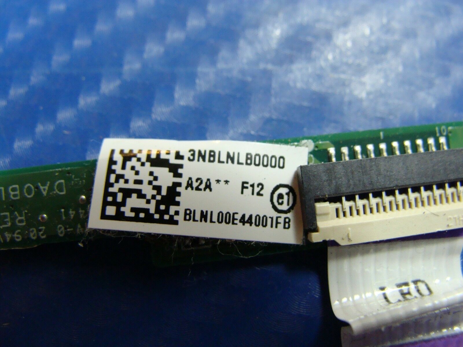 Toshiba Satellite S55t-B5273NR 15.6