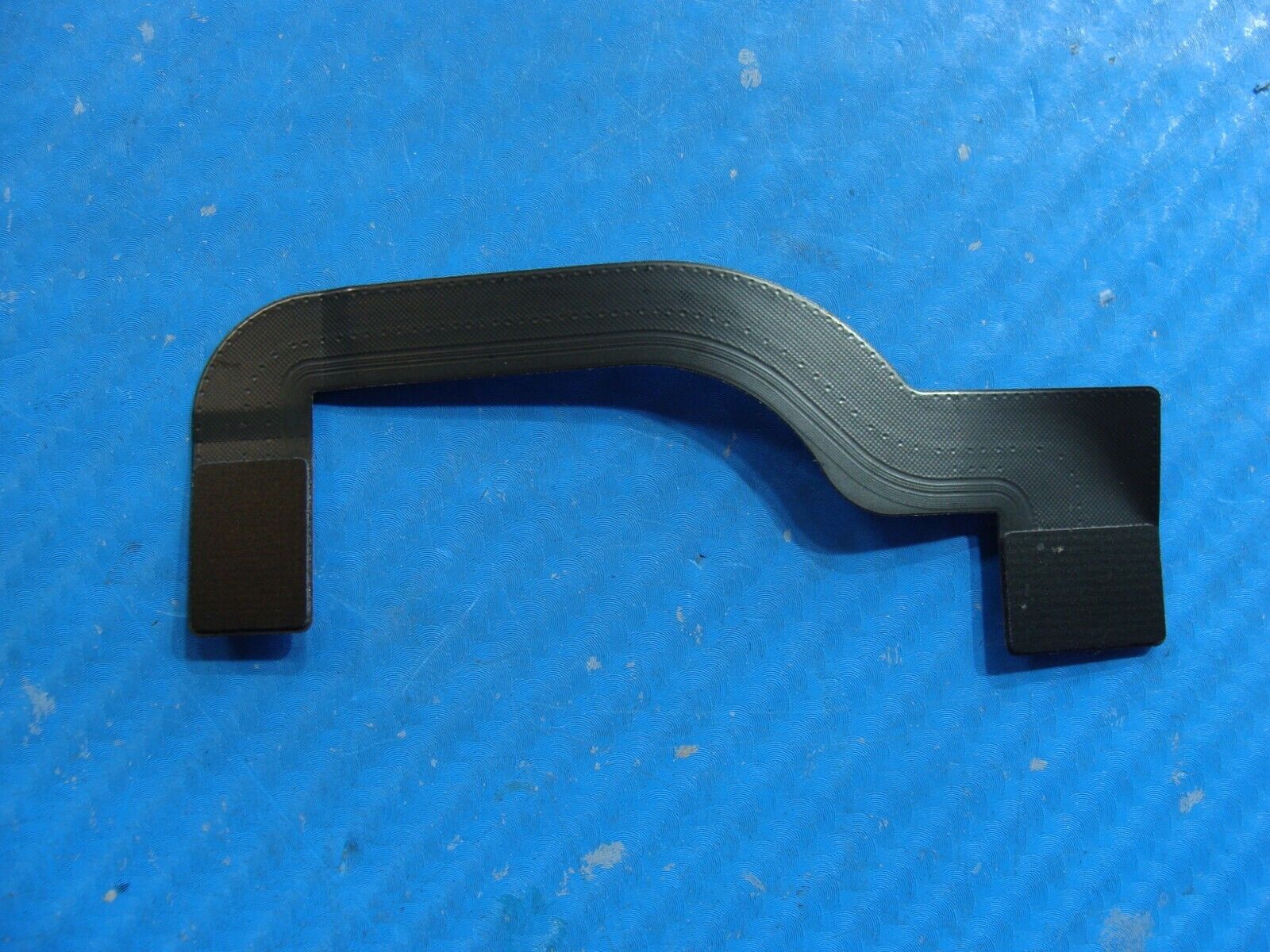 MacBook Air A1465 13 Mid 2013 MD711LL/A Genuine I/O Board Flex Cable 821-1721-A