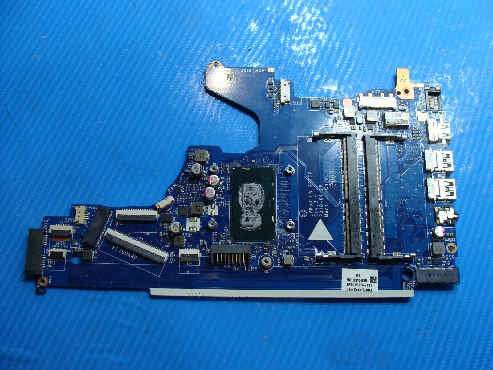 HP Pavilion 15-da0012dx 15.6