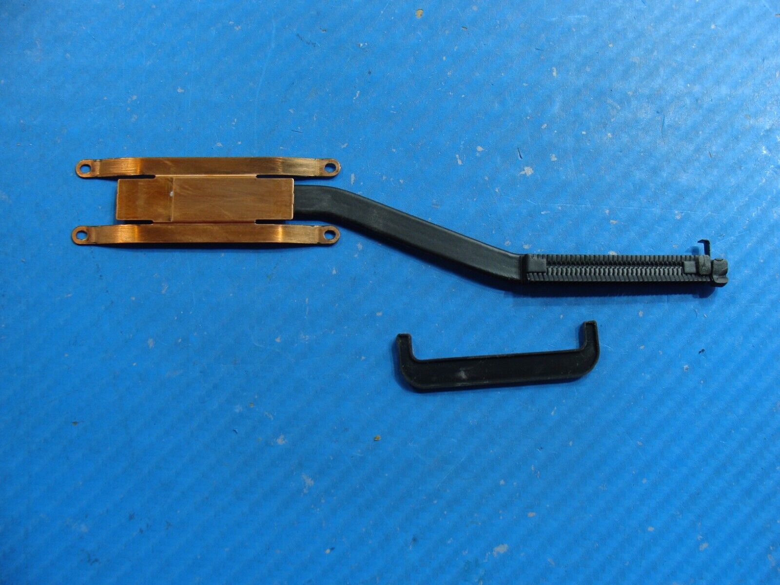 MacBook Air A1465 13 Mid 2013 MD711LL/A Genuine Laptop Heatsink Kit 076-1439