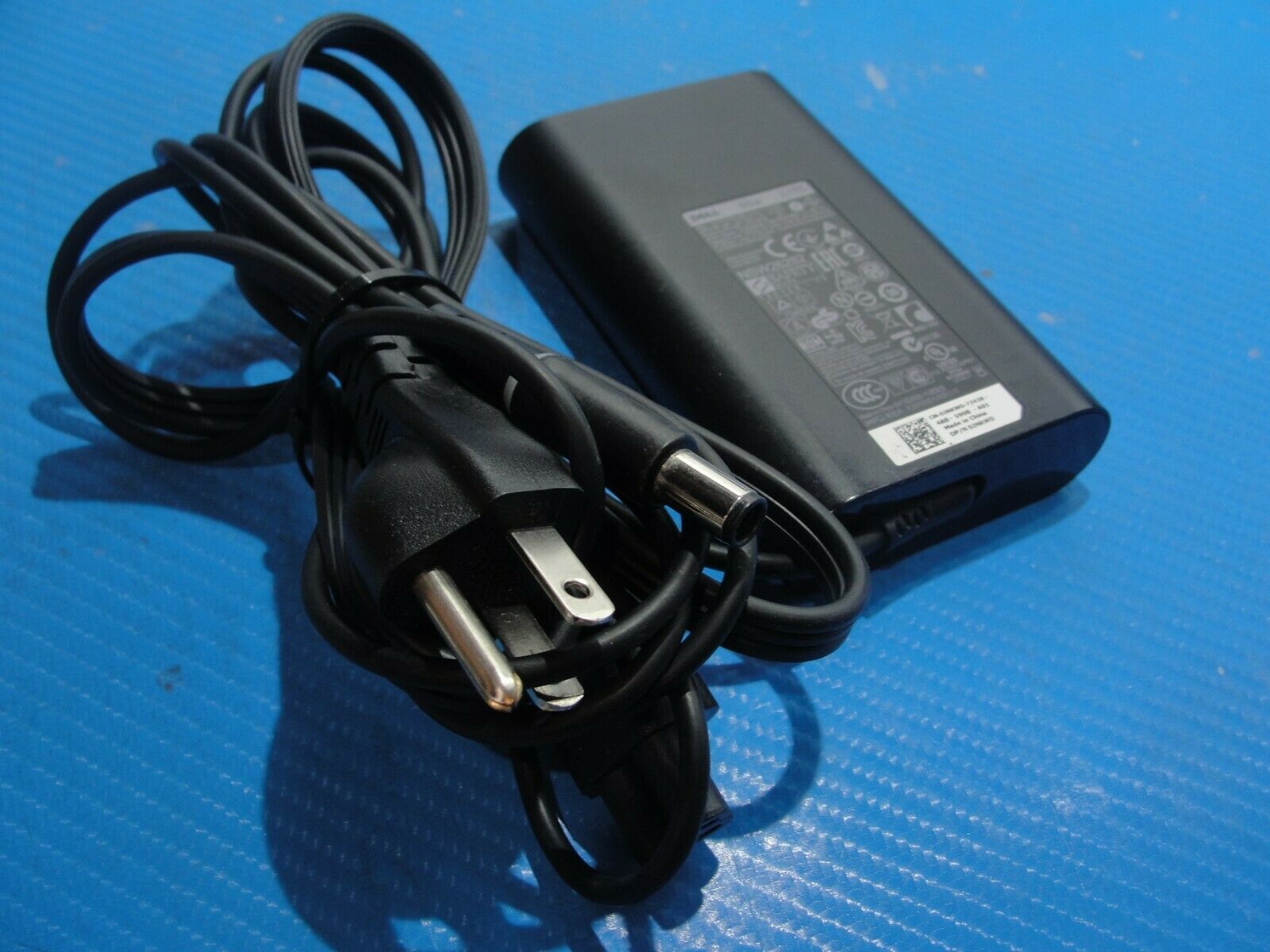 Genuine Dell AC Adapter Power Charger 19.5V 3.34A 65W LA65NM130 0JNKWD 