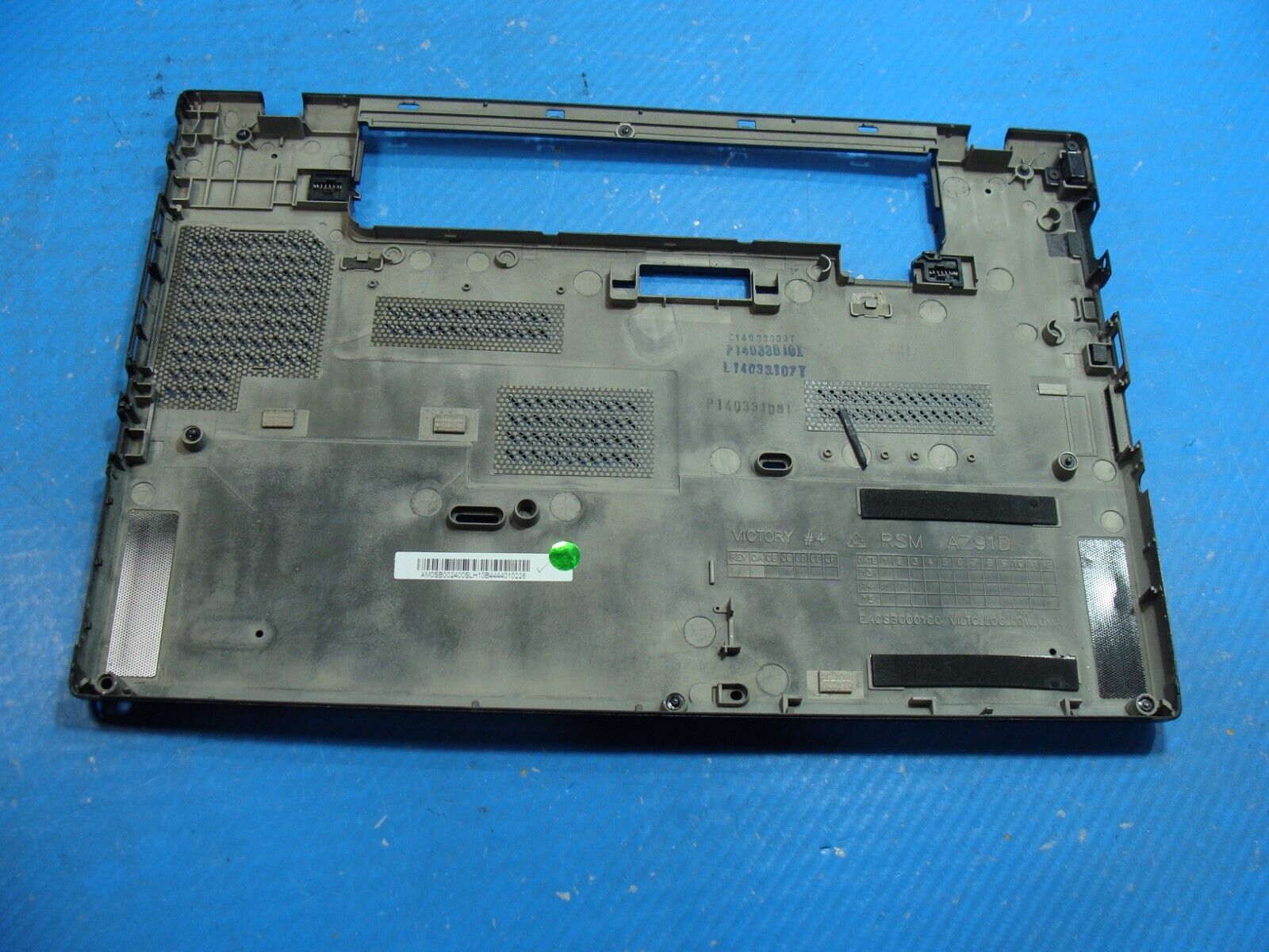 Lenovo ThinkPad T440s 14 Bottom Case Base Cover AM0SB002400