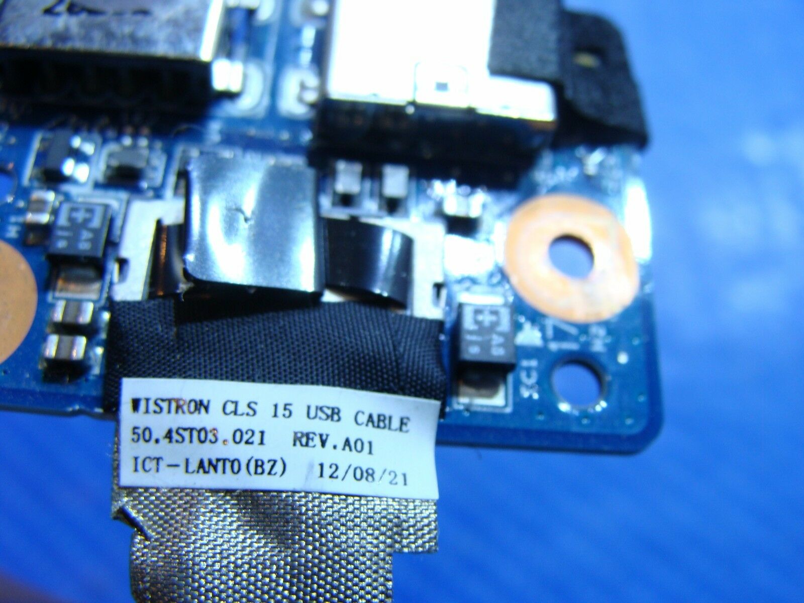 HP Envy dv6-7220us 15.6