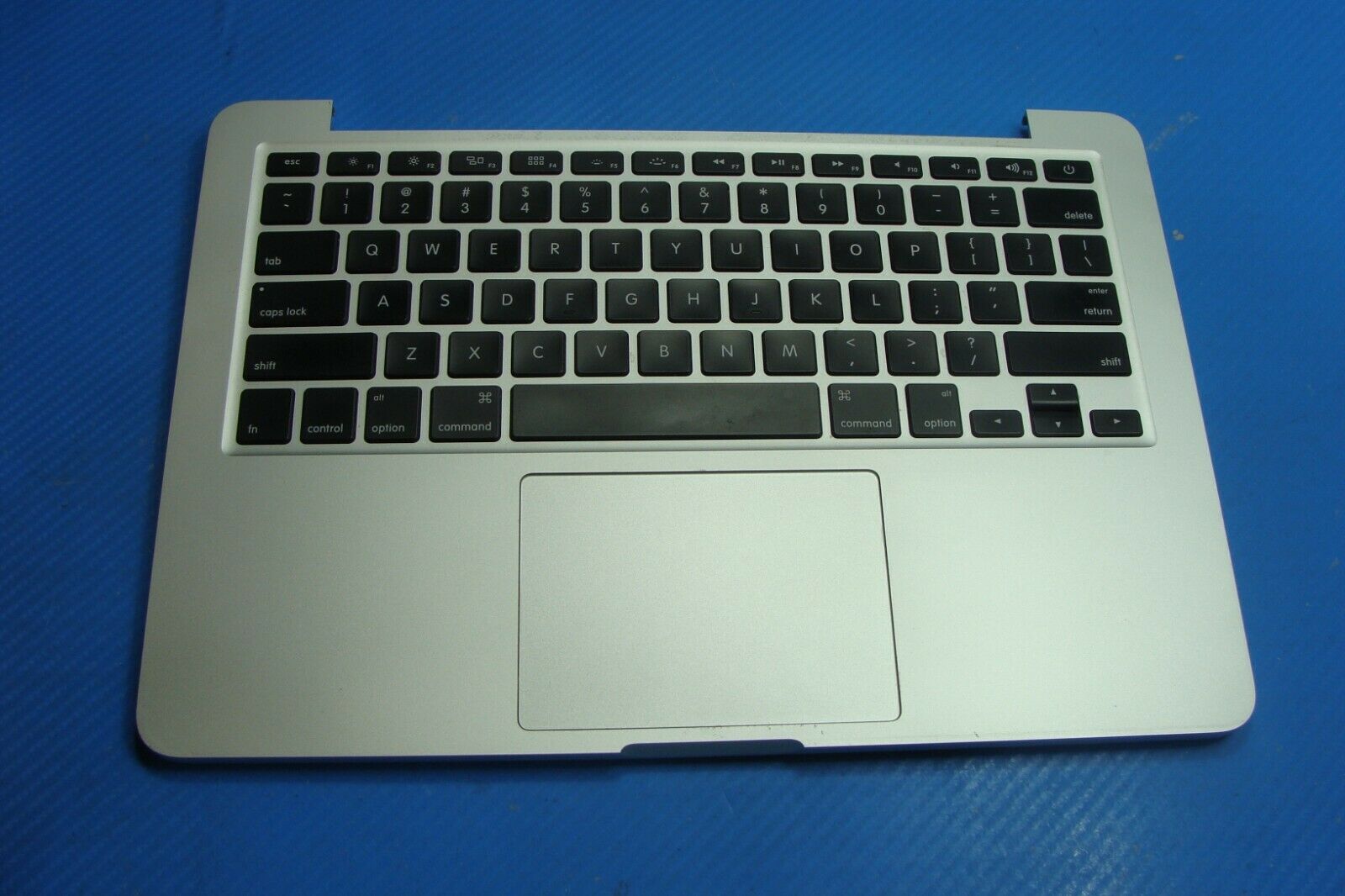 MacBook Pro 13" A1502 2015 MF839LL/A OEM Top Case w/ Battery Silver 661-02361 