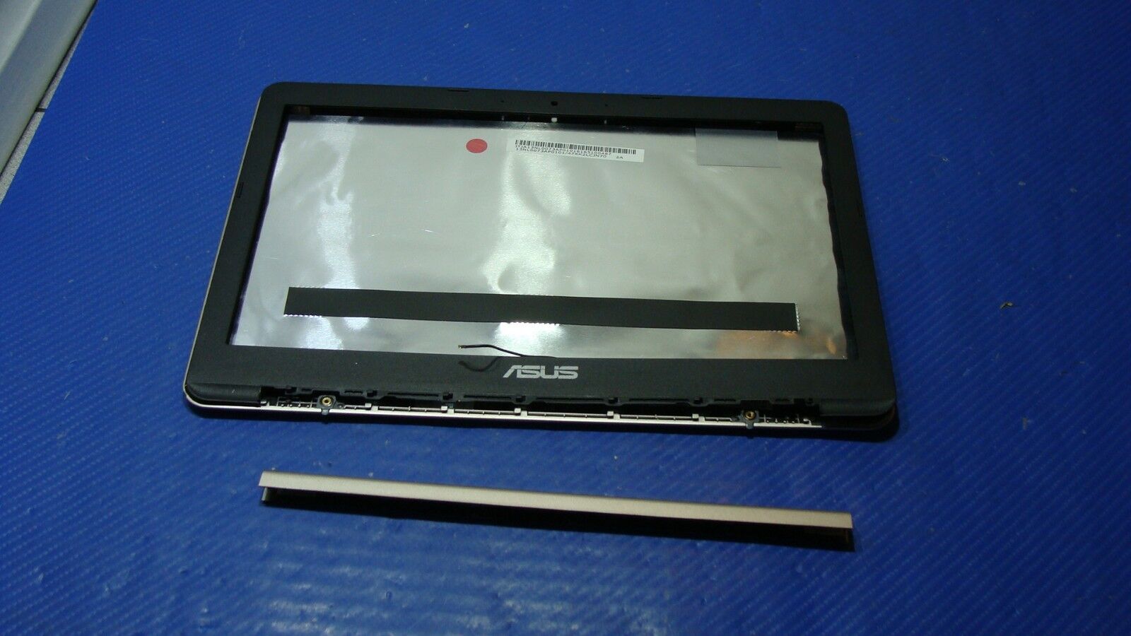 Asus E200HA-UB02-GD 11.6