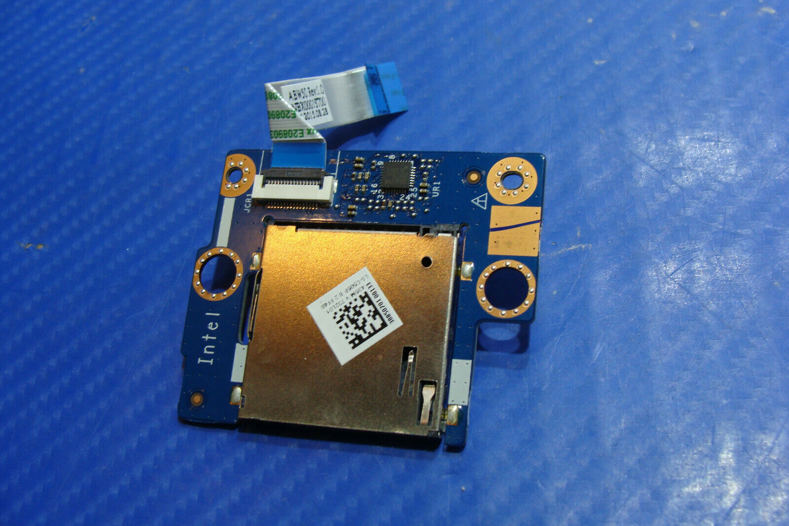 HP Envy 15t-ae100 15.6