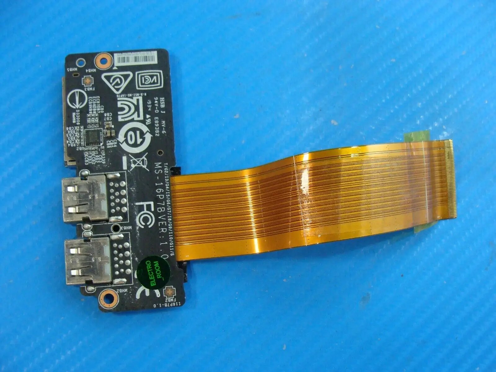 MSI GE75 Raider 9SG 17.3 USB Card Reader Board w/Cable MS-16P7B