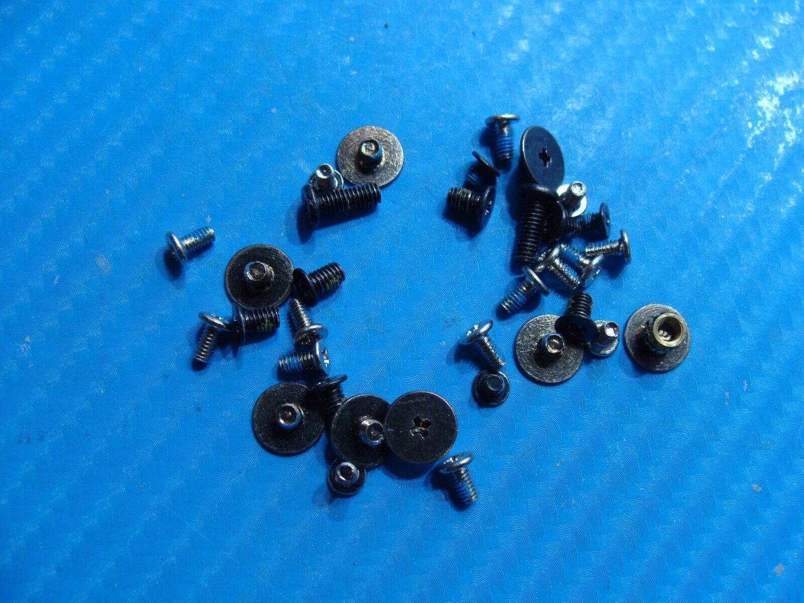 HP Envy x360 m6-aq103dx 15.6