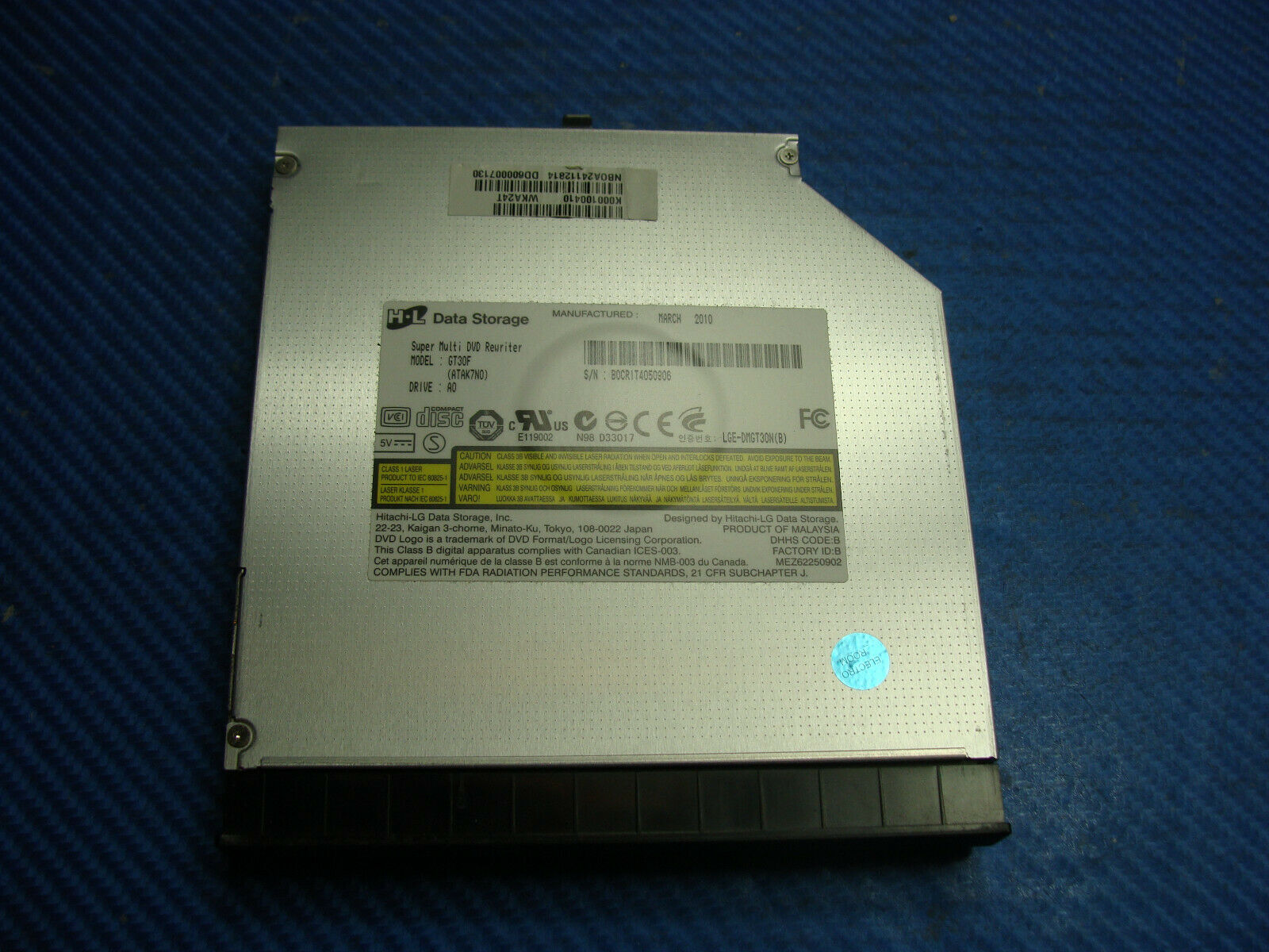 Toshiba Satellite A665-S6056 16