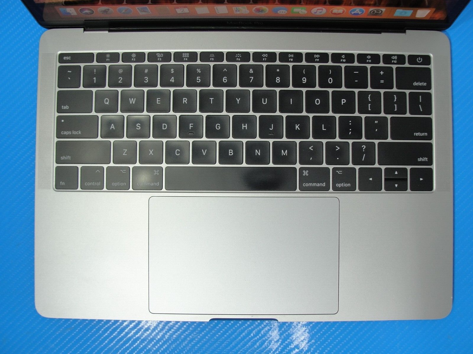 クリアランス卸値 328)MacBook Pro 2017 13インチ /i5/256GB/8GB