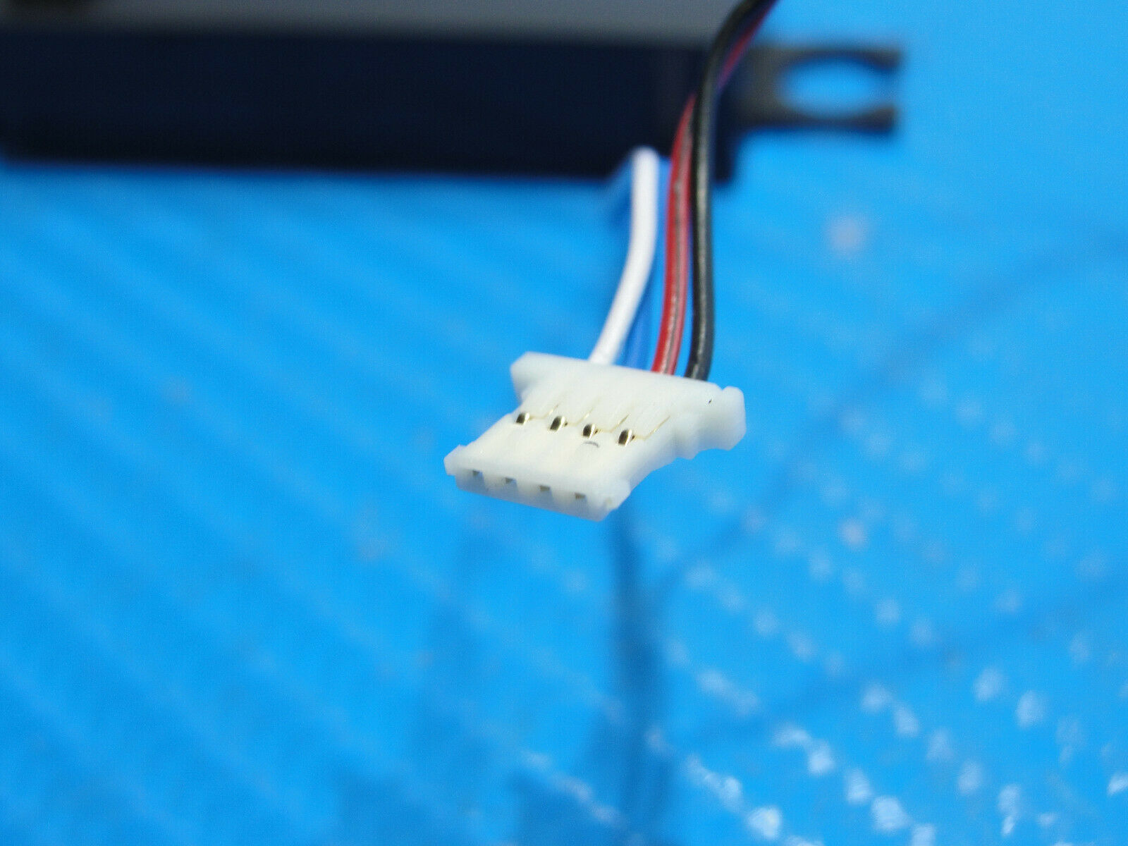 HP Notebook 15-ba018wm 15.6