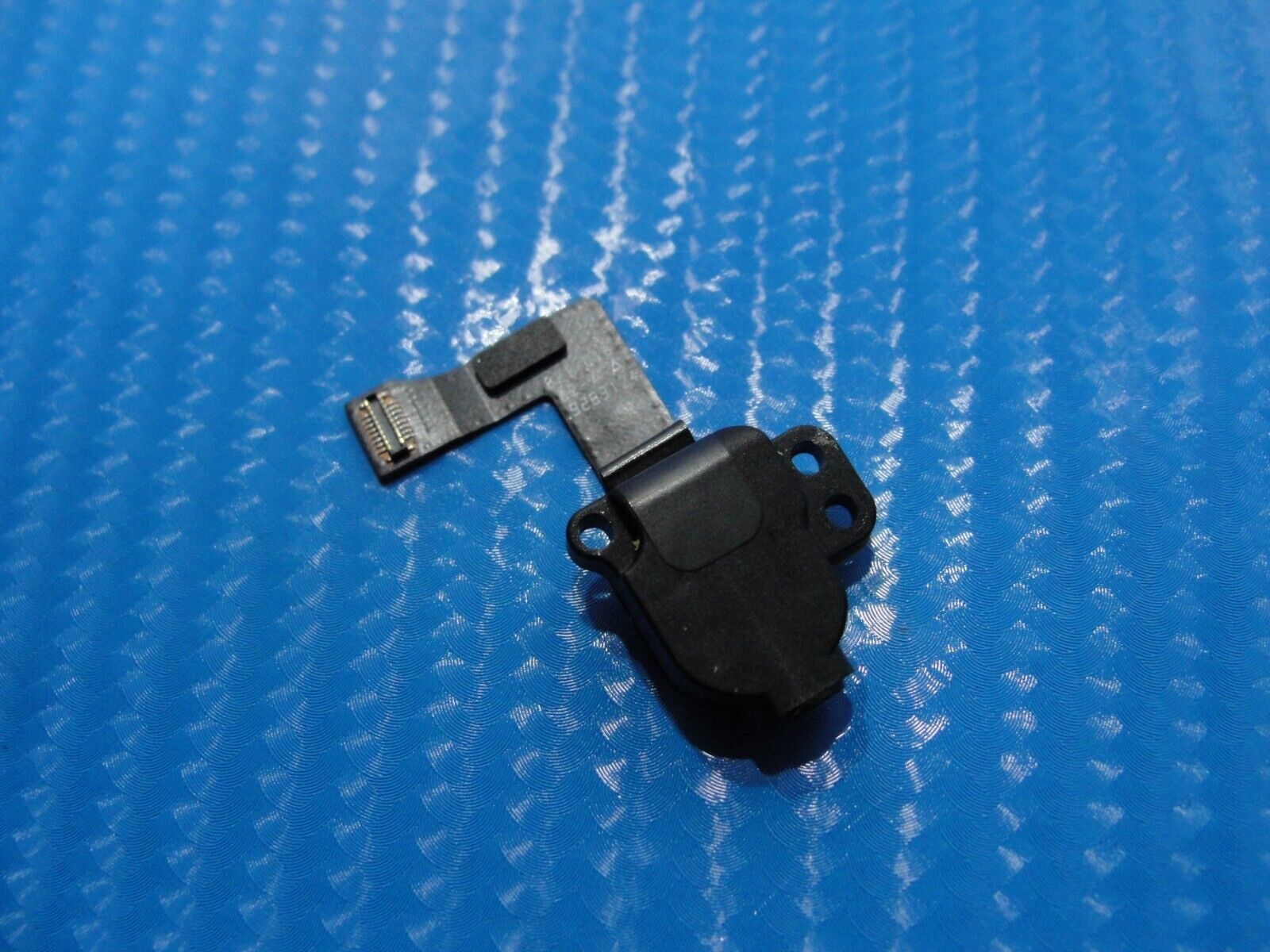 MacBook Pro A1989 13