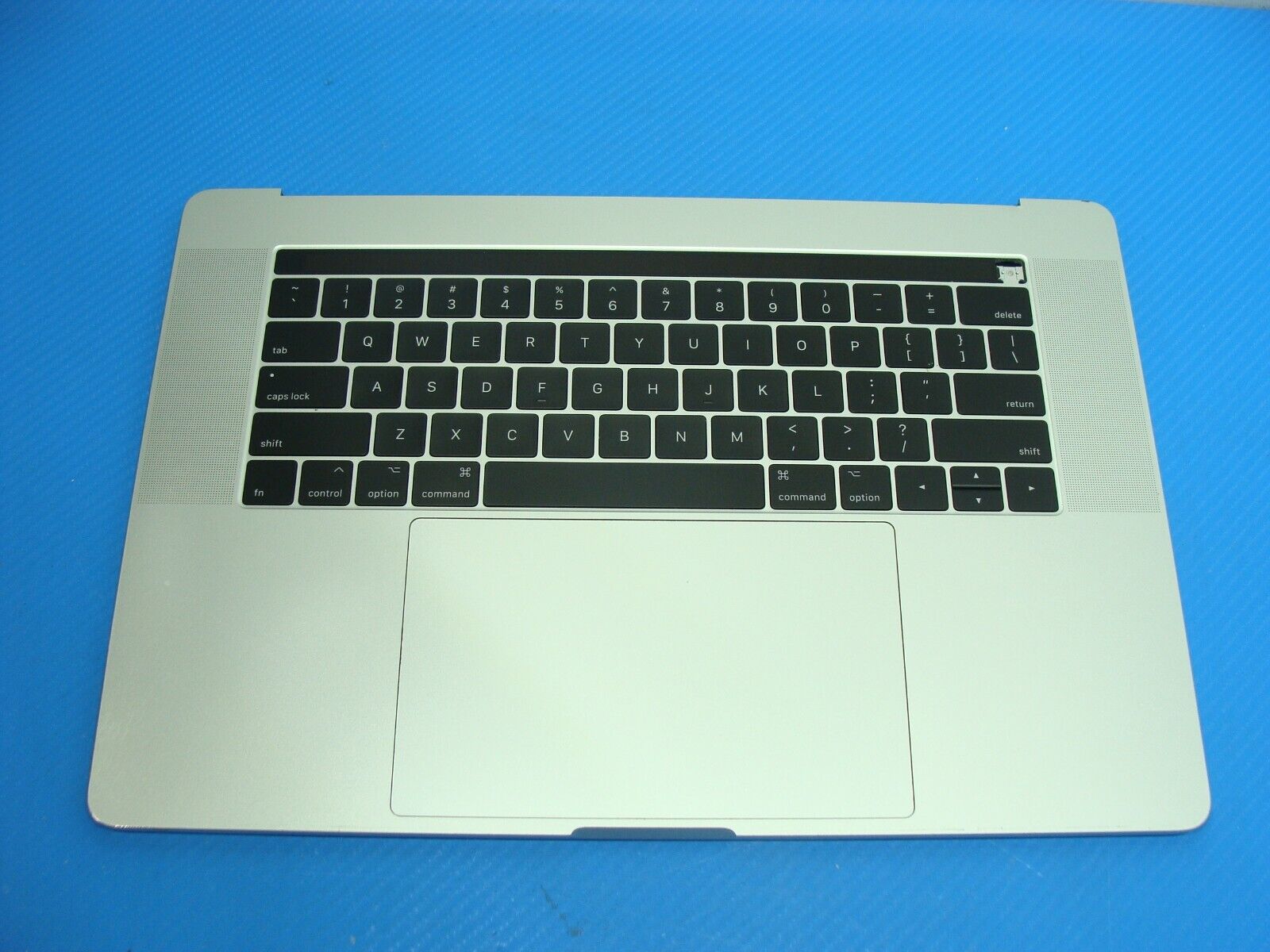 MacBook Pro A1707 15 Mid 2017 MPTU2LL/A Top Case w/Keyboard Silver 661-07955