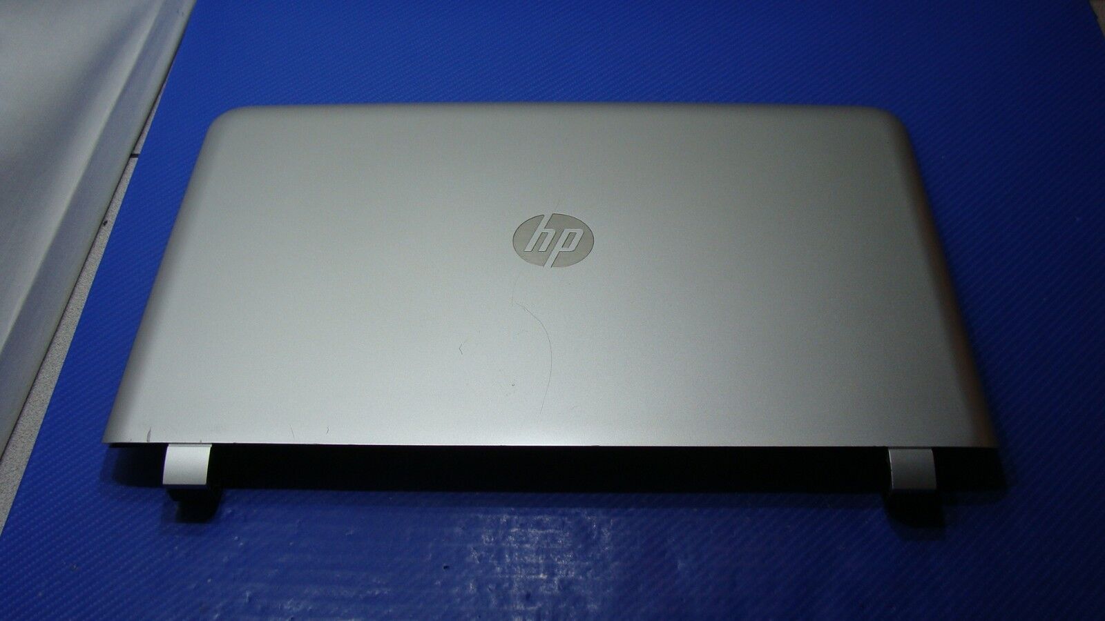 HP Pavilion 17.3 17-g120ds LCD Back Cover w/Front Bezel & WebCam EAX18001050