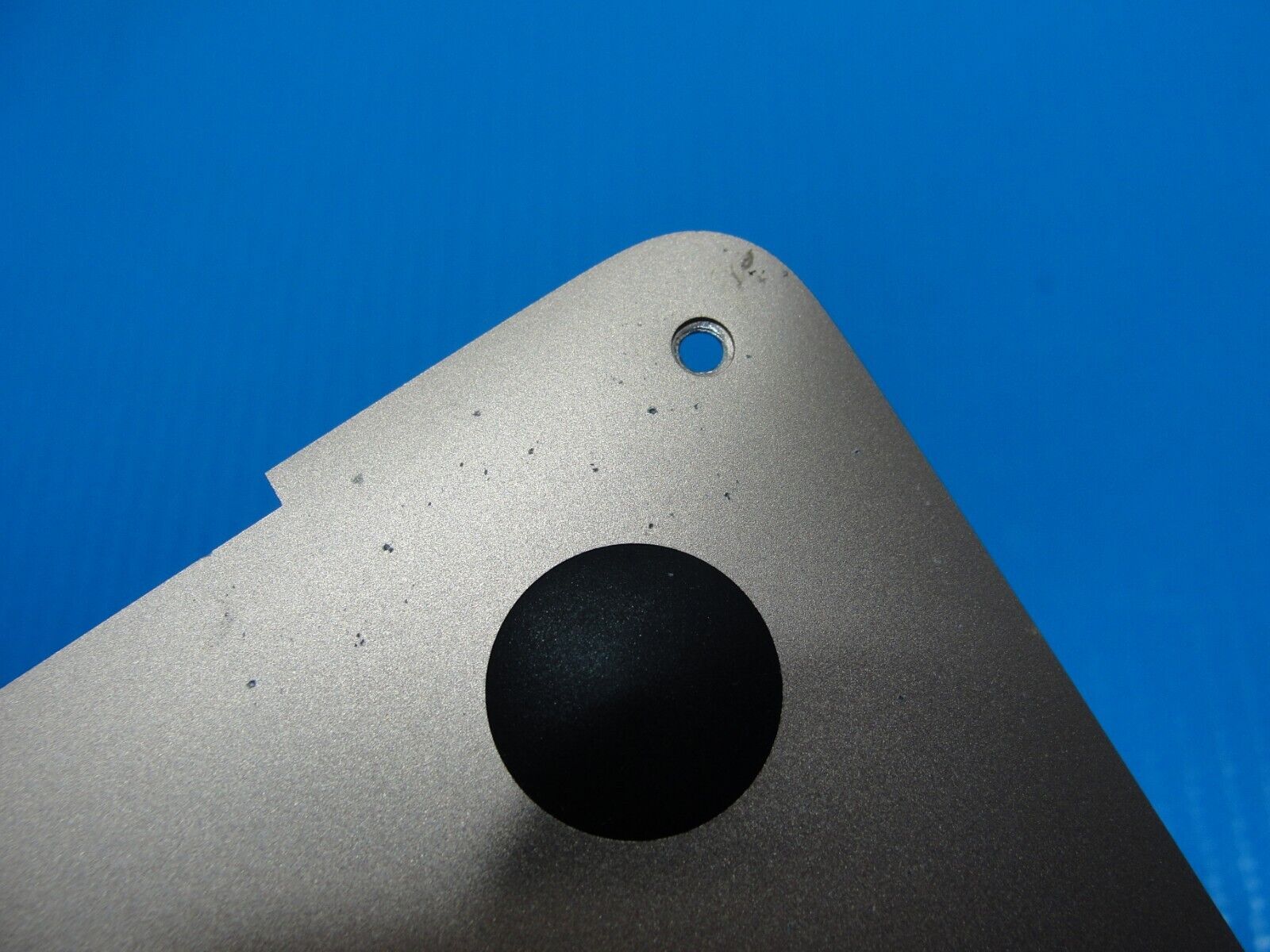 MacBook Pro A1932 13.3