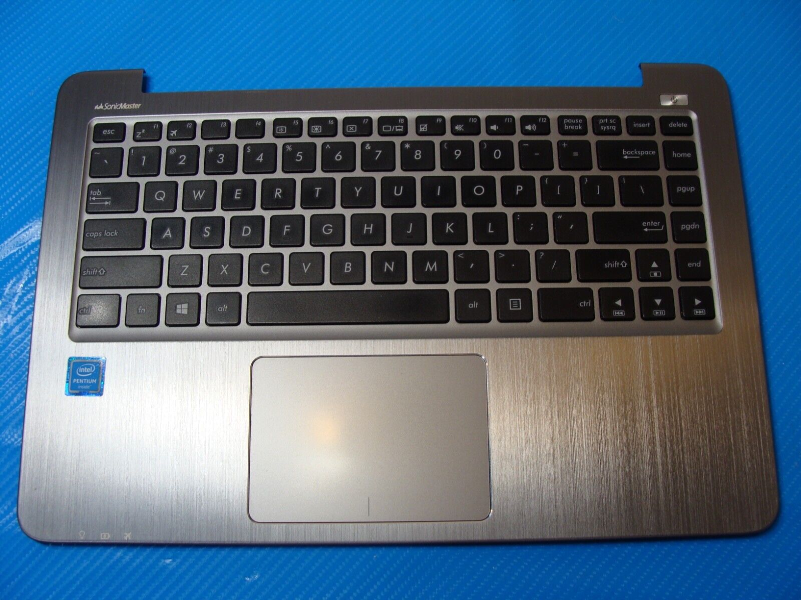 Asus VivoBook E403SA-US21 14