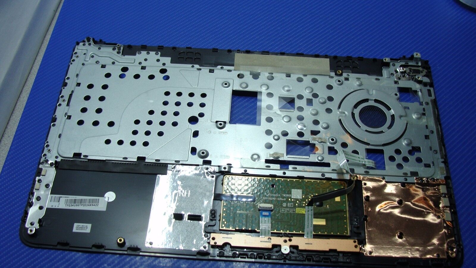 HP 15.6 15-f233wm Genuine Laptop Palmrest w/TouchPad Black 34U96TP203