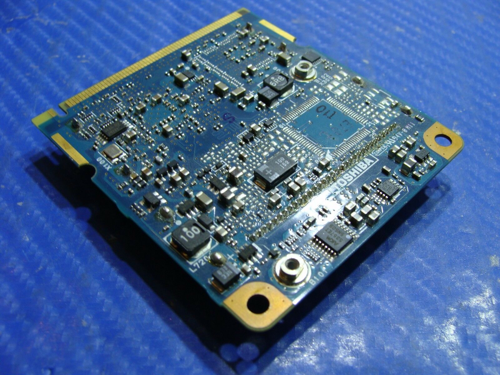 Toshiba Qosmio F25-AV205 15.4