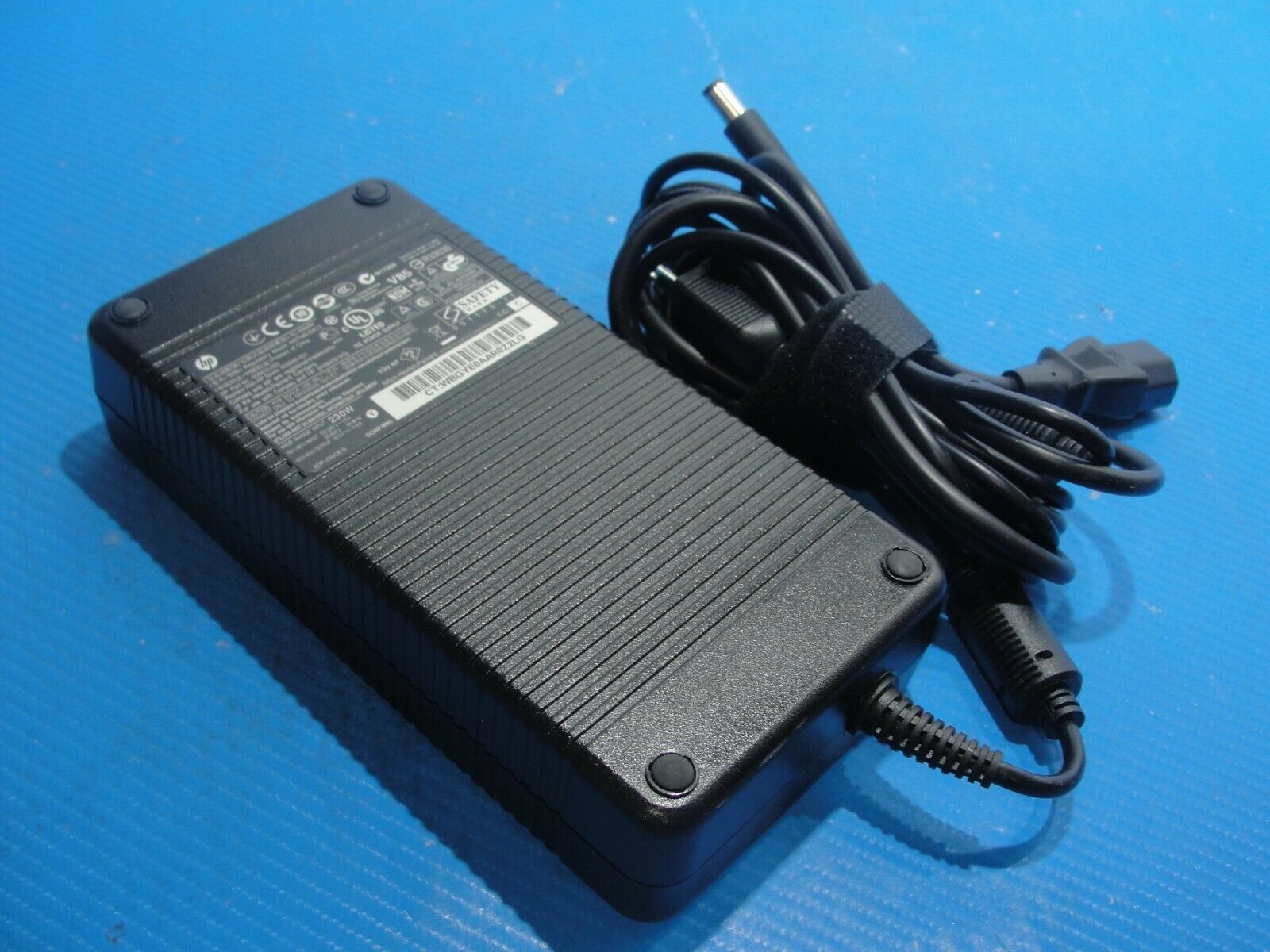 Genuine HP AC Adapter Power Charger 19.5V 11.8A 230W 609946-001 