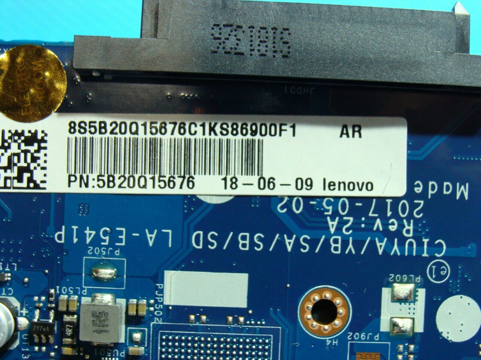 Lenovo IdeaPad 520S-14IKB 14
