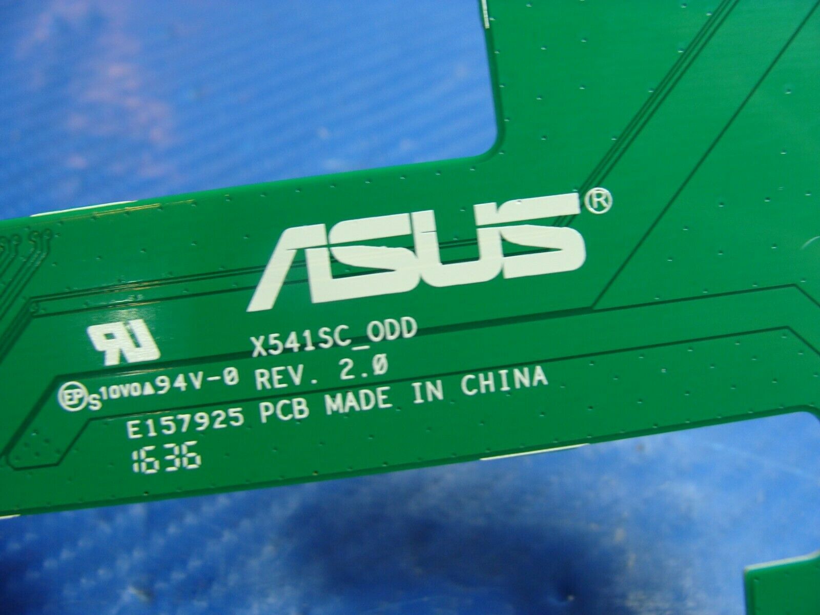 Asus VivoBook X541UA-RH71 15.6