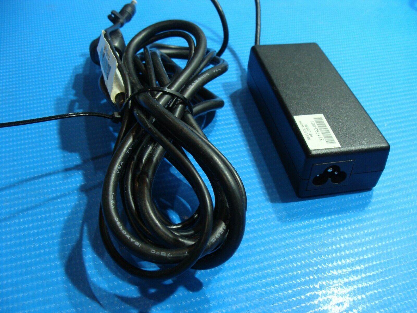 Genuine HP AC Power Adapter Charger 65w P/N 239427-004 18.5V 3.5A - Tested Computer Laptop Parts