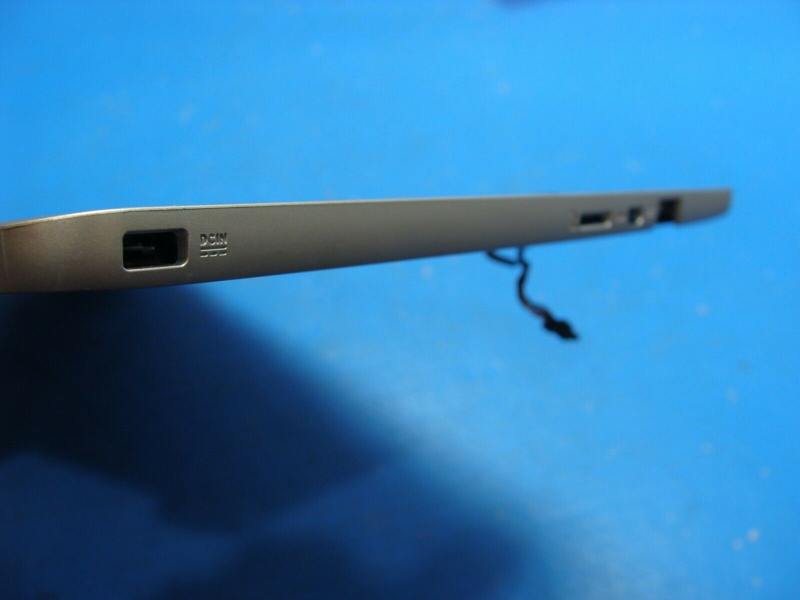 Asus VivoBook E200H 11.6