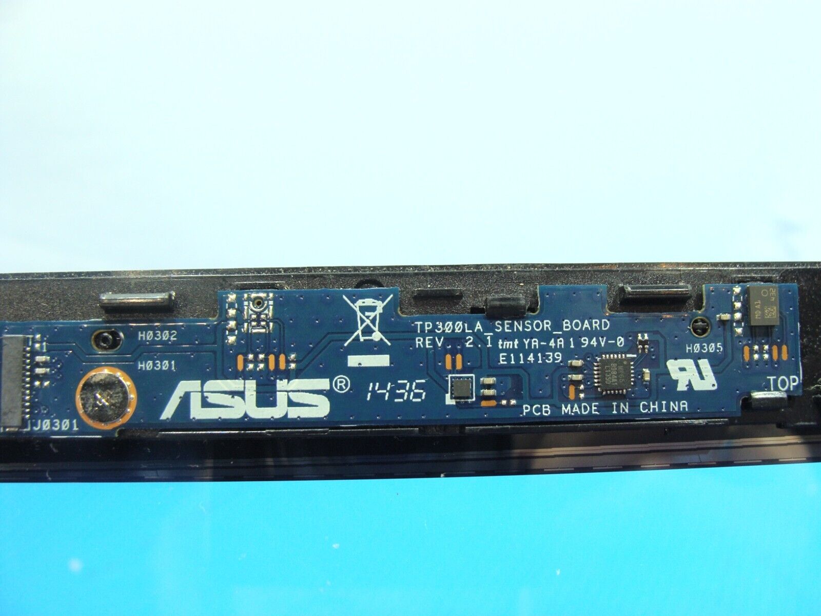 Asus TP300LA-UB52T 13.3