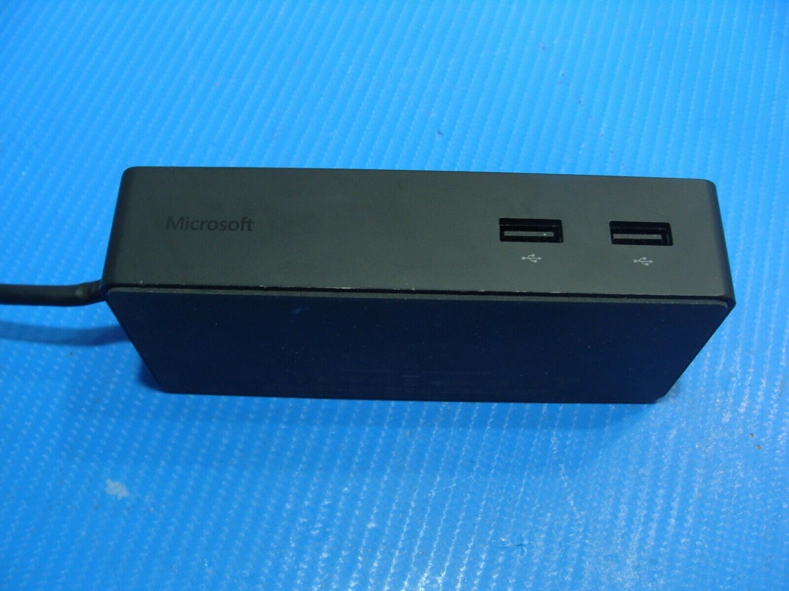 Microsoft Surface Docking Station Dock Model 1661 with Power Adapter Model 1749 