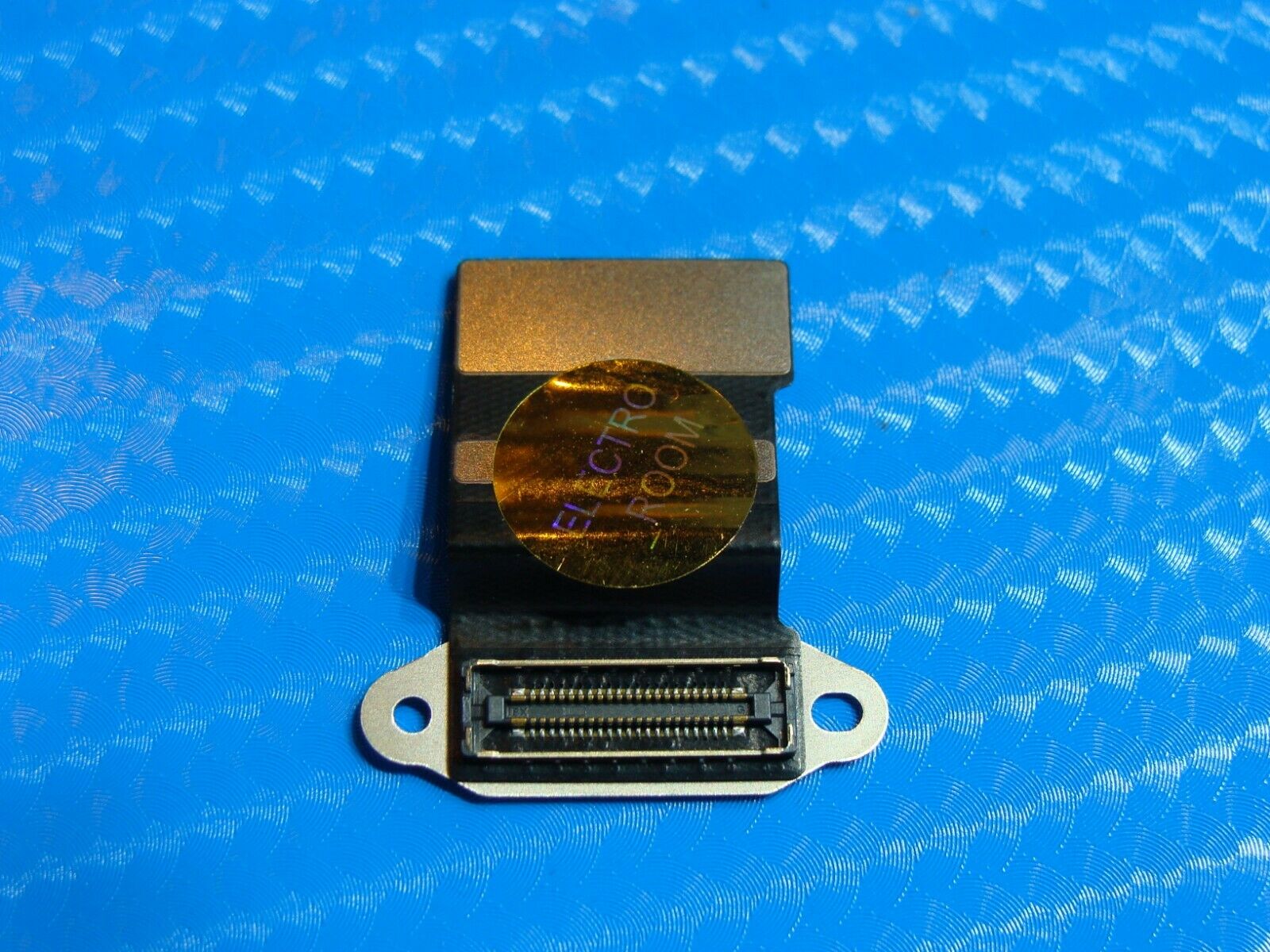 MacBook Pro A2289 13