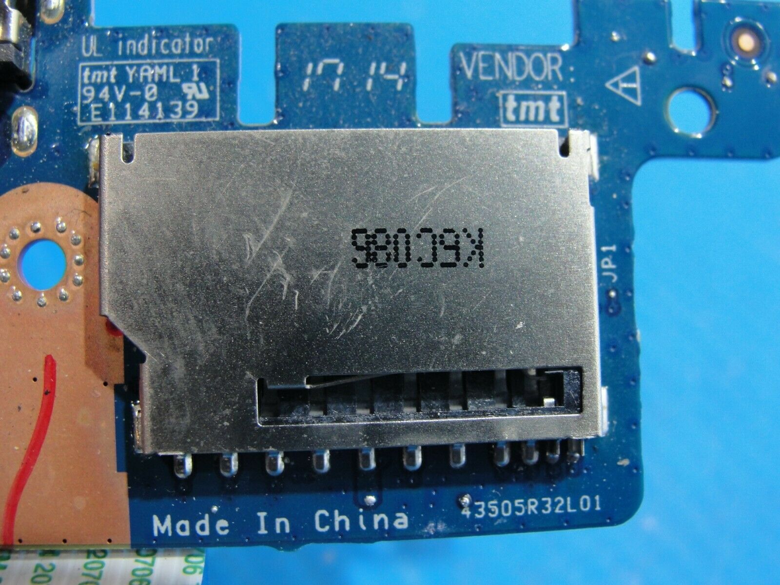 HP Notebook 15-ay041wm 15.6