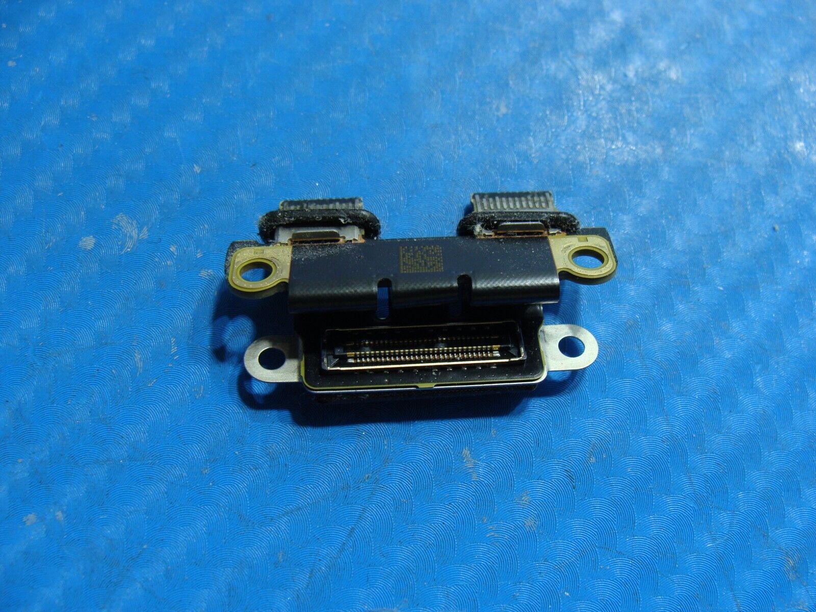 MacBook Pro A1706 13