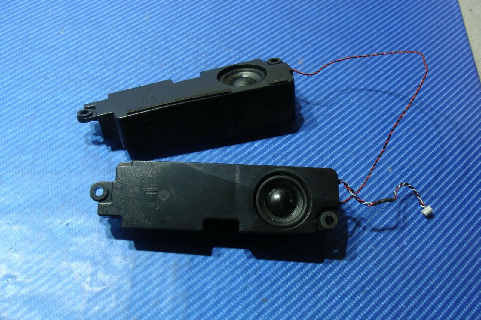 Lenovo IdeaCentre AIO 300-23ACL 23