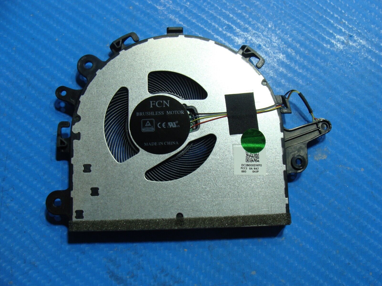 Lenovo IdeaPad S145-15AST 15.6