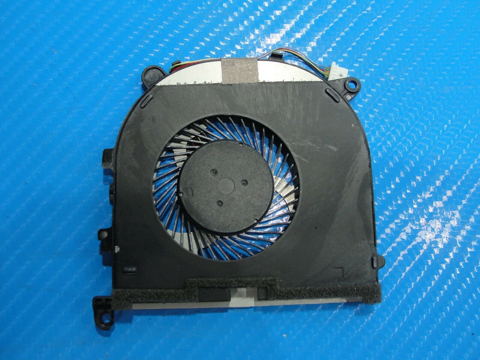 Dell XPS 15 9560 15.6