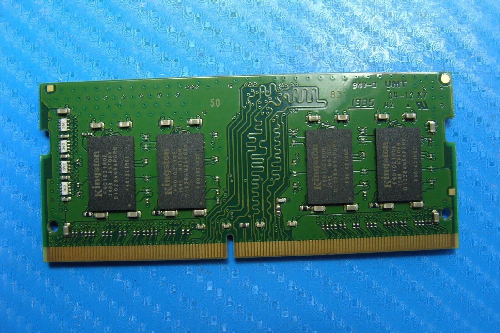 Dell 7400 Kingston 8GB Memory RAM SO-DIMM kcp424ss8/8