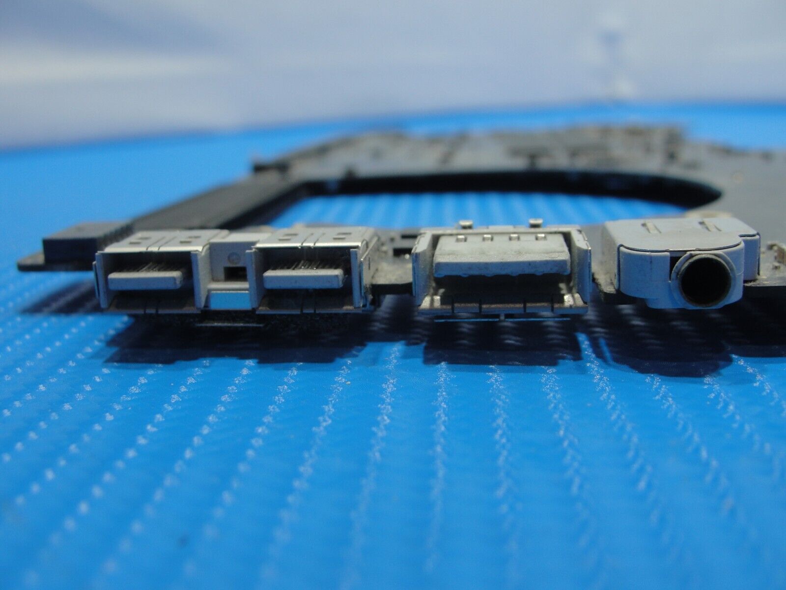 MacBook Pro A1398 15