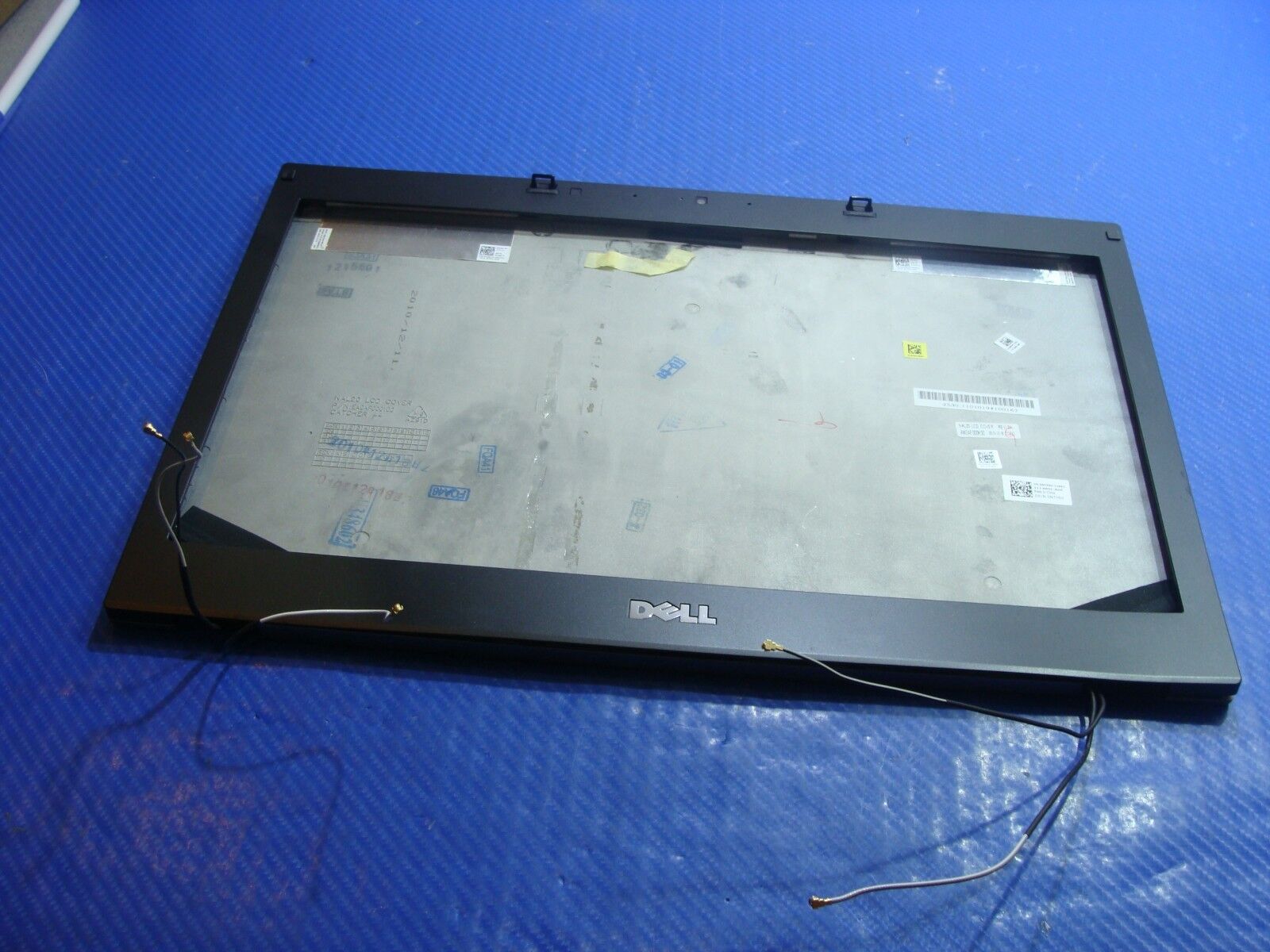 Dell Latitude E6510 15.6" LCD Back Cover w/Front Bezel Antenna AM0AF000K00 NTY6V